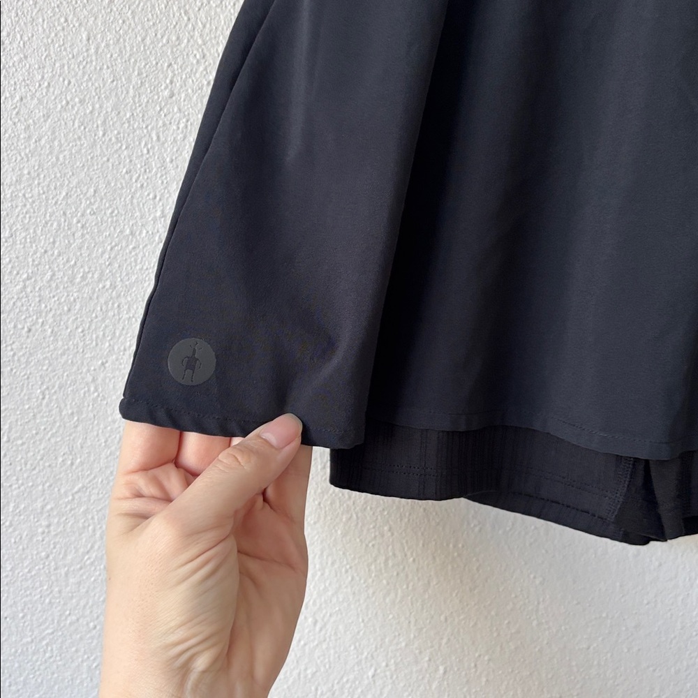 NWOT SmartWool Women's Active Lined Skirt black size XS preppy with shorts - Picture 4 of 8